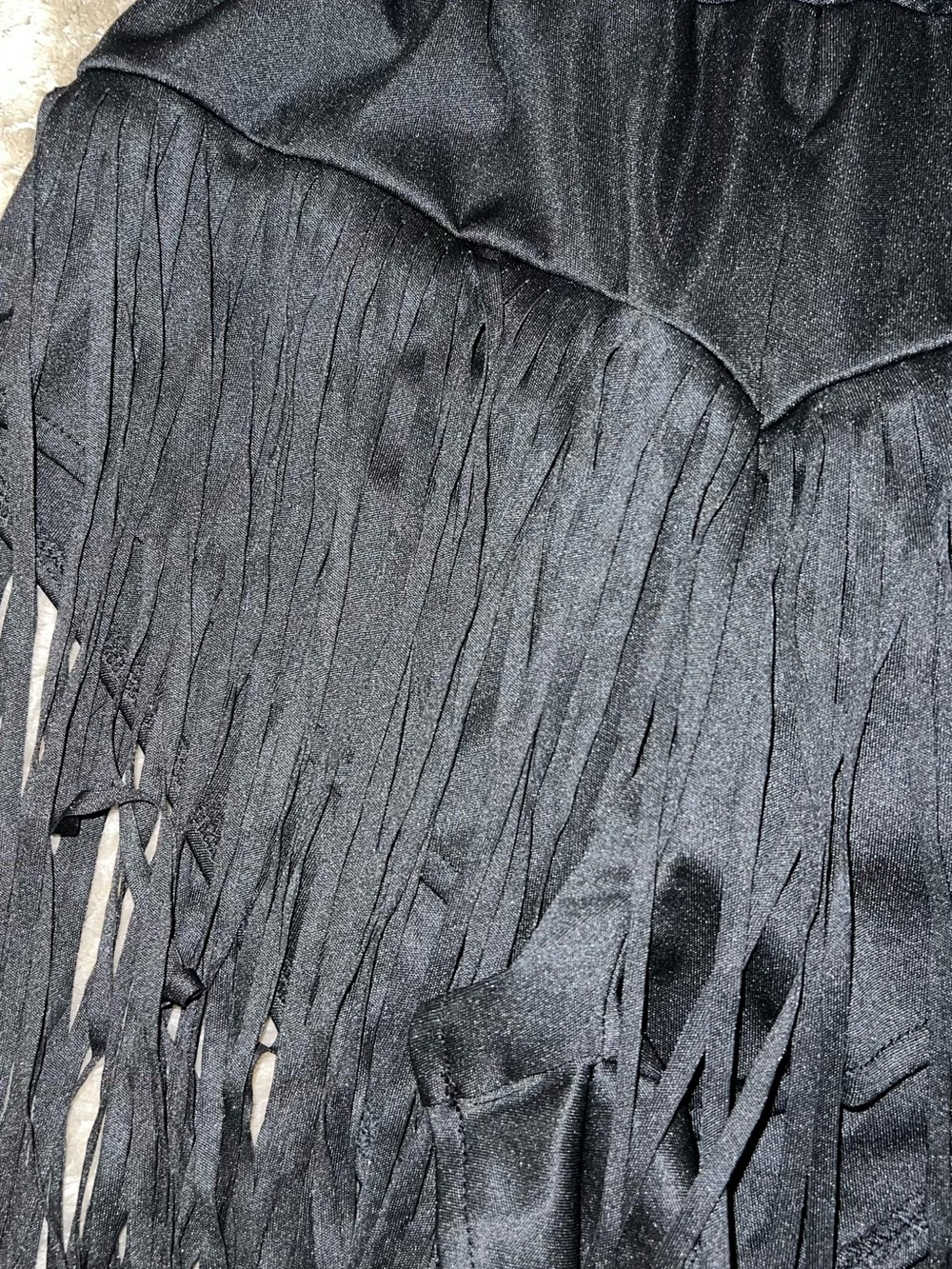 ROMWE Black Fringe High-Rise Skort - Picture 2 of 3